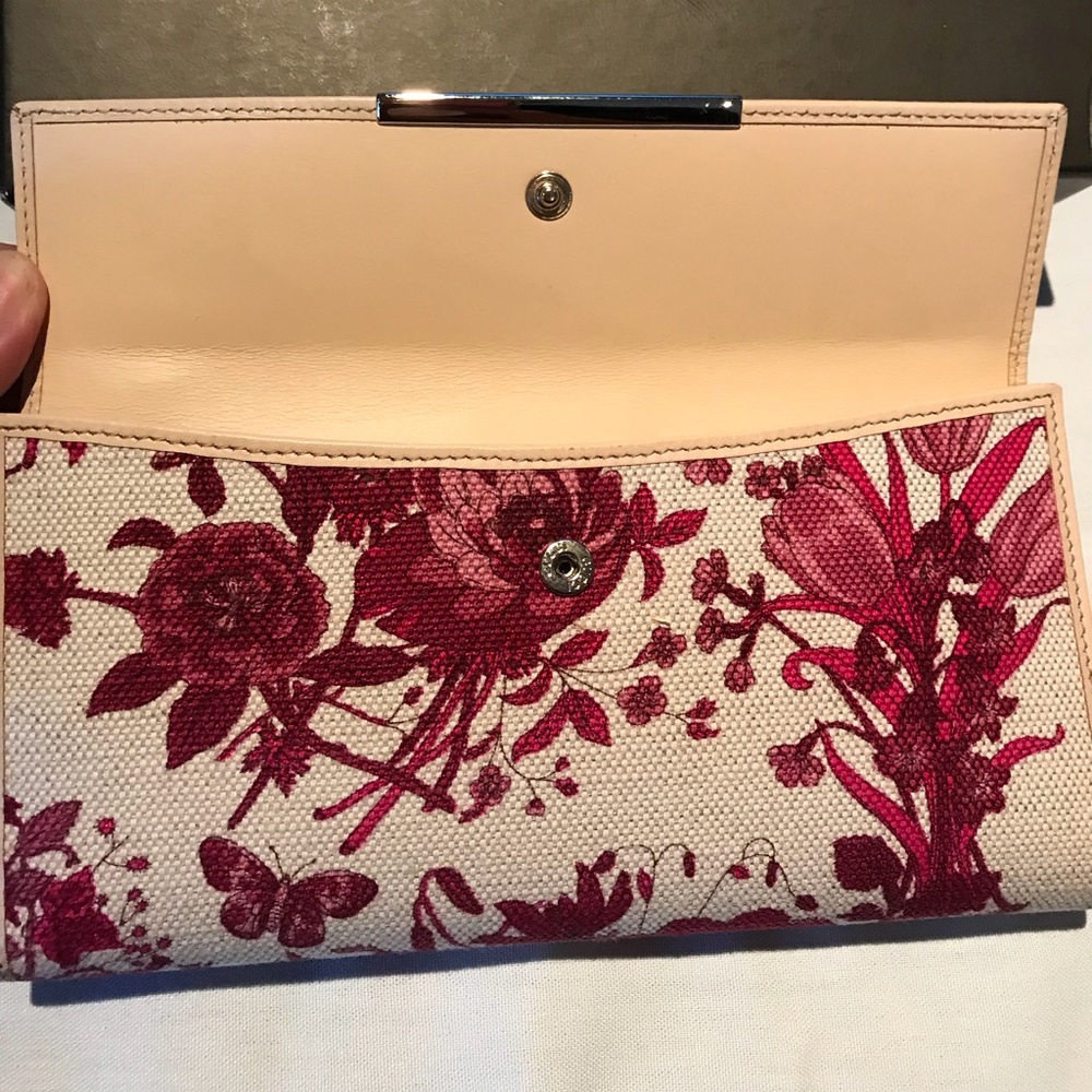 💖SOLD Preloved Gucci Wallet - Rare / Authentic - Picture 3 of 8